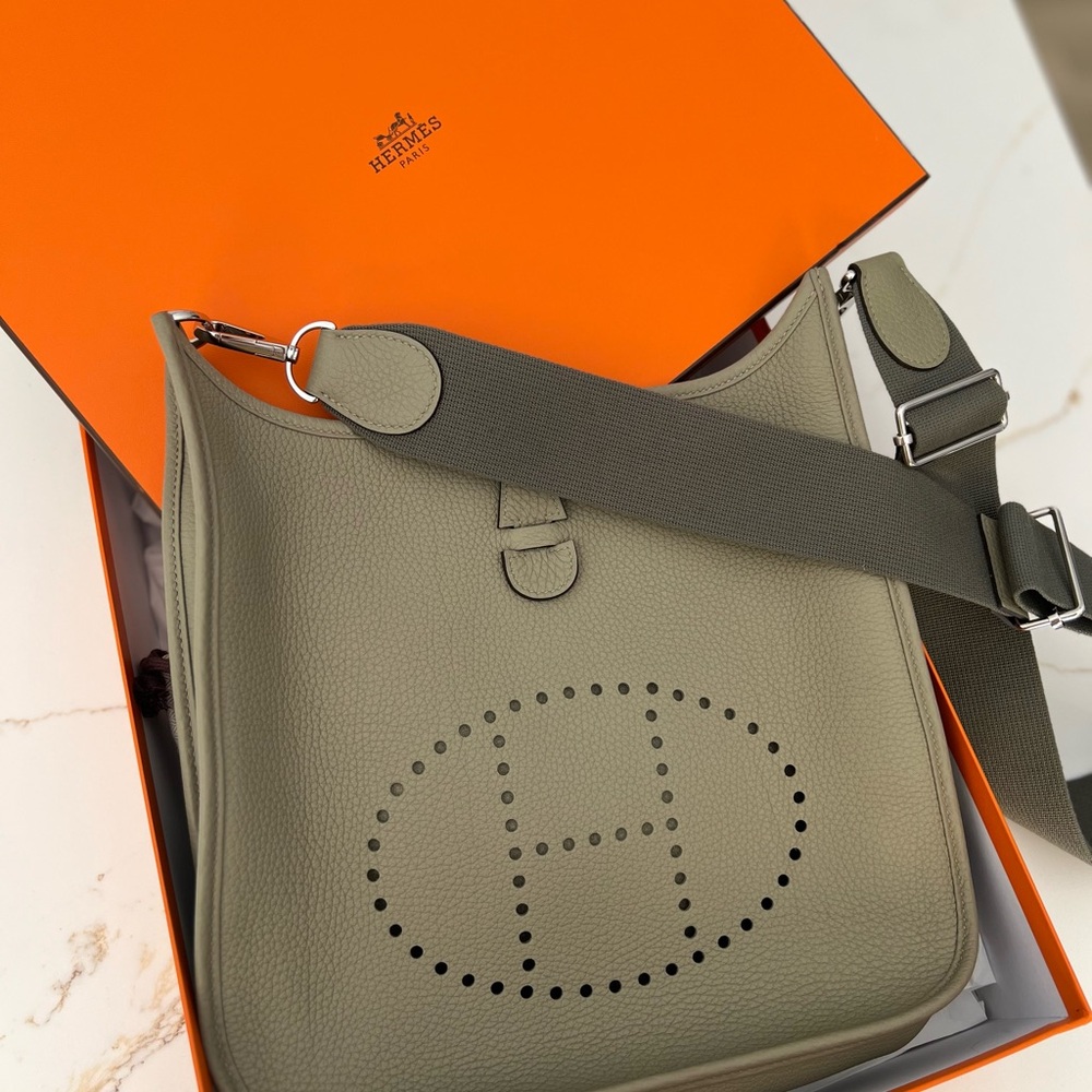 Hermes Evelyne PM Grey/Olive Crossbody Bag excellent condition